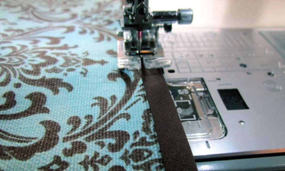 جیب بیرونی و بدنه کیف-هنر اموز