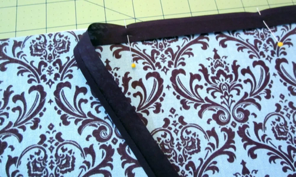 جیب بیرونی و بدنه کیف-هنرآموز